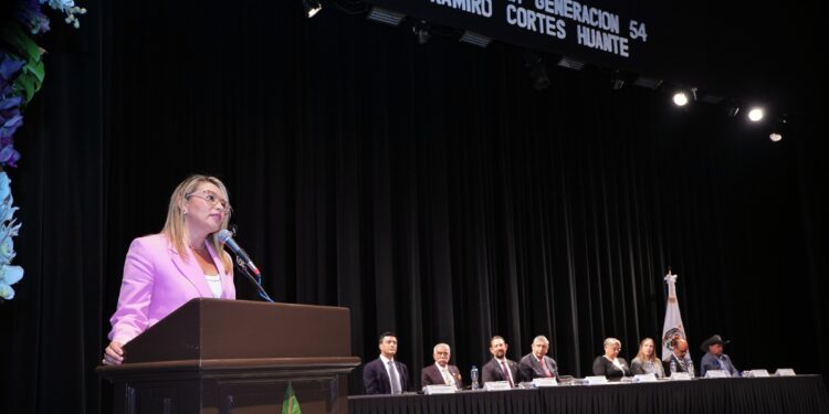 A seguir implementado estrategias firmes que abran más espacios para las mujeres, convoca Yarabí Ávila