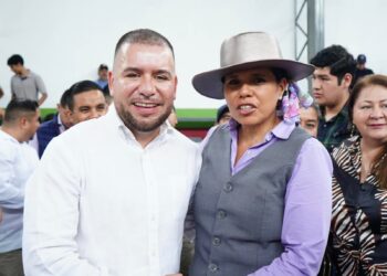 Impulsa Reyes Galindo trabajo en unidad con municipio de Nuevo Urecho