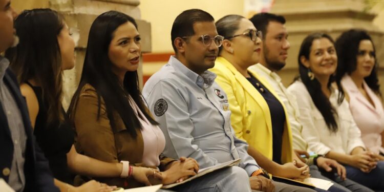 Iniciativas juveniles serán respaldadas por el Grupo Parlamentario del PRD en el Congreso del Estado