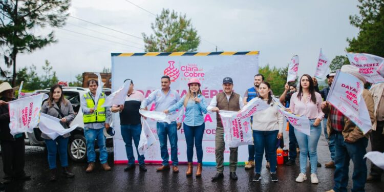 Dayana Pérez Mendoza impulsa la modernización vial: 12 km de carretera entre Cuitzitan e Ixtaro