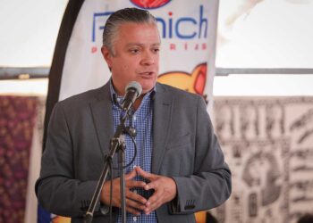 Gobierno de Michoacán seguirá fortaleciendo a empresas locales a favor de las familias: Navarro García