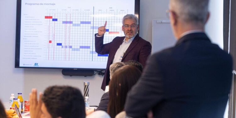 En octubre inicia renovación de unidades del transporte público de Uruapan: Bedolla