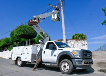 Zacapu avanza hacia comunidades más seguras e iluminadas: Mónica Valdez