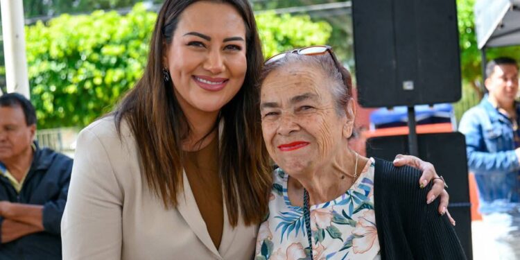 Ayuntamiento de Zacapu celebra y reconoce a las Abuelas y Abuelos en su Día