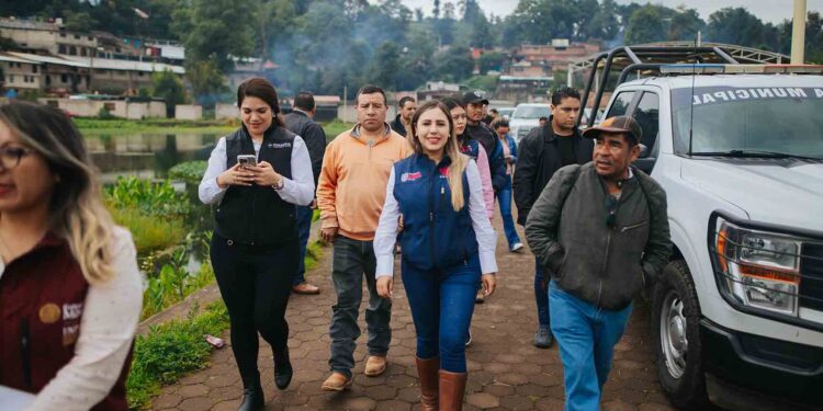 Dayana Pérez Mendoza impulsa gestión de agua potable para Opopeo