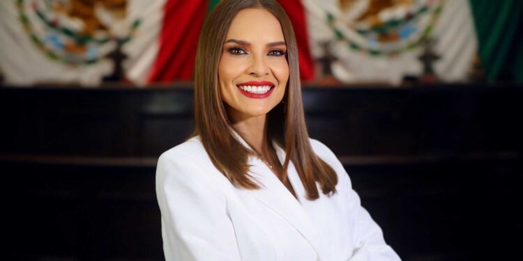 Invita Nalleli Pedraza a la presentación de su informe en Lázaro Cárdenas