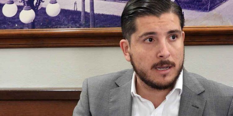 Renunció Eduardo Díaz Antón a los cargos que tenía en el PT en Michoacán