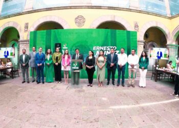 “Esto apenas comienza”: Ernesto Núñez Aguilar rinde informe legislativo y detalla gestión social en Michoacán