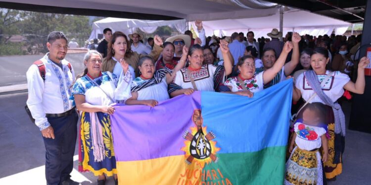 Fabiola Alanís refrenda compromiso con pueblos originarios en el segundo año legislativo