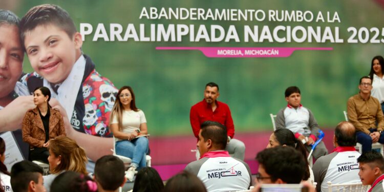 Cecufid abandera a delegación michoacana que competirá en Paralimpiada Nacional 2025