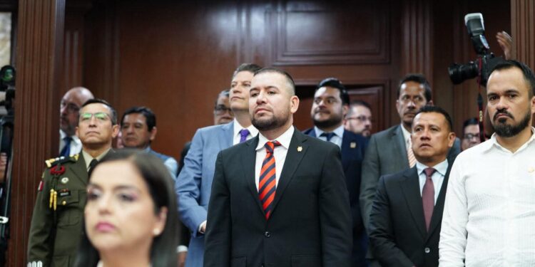 Destaca Reyes Galindo congruencia con valores de la 4T en Informe de Bedolla