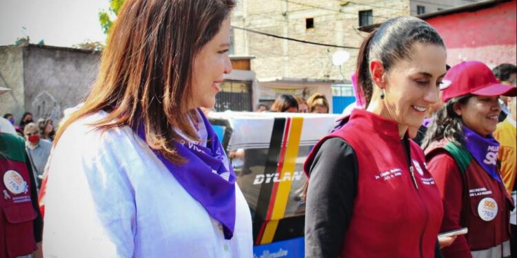 Fabiola Alanís felicita a la presidenta Claudia Sheinbaum por su primer informe de gobierno