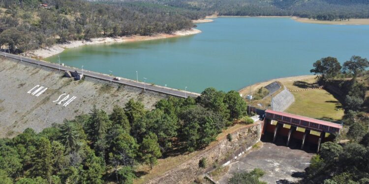 Se detiene desfogue de presa de Cointzio: Conagua