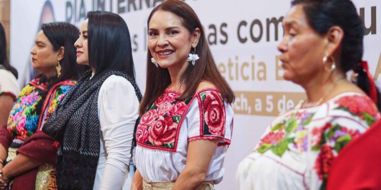 Nalleli Pedraza conmemora a las mujeres indígenas