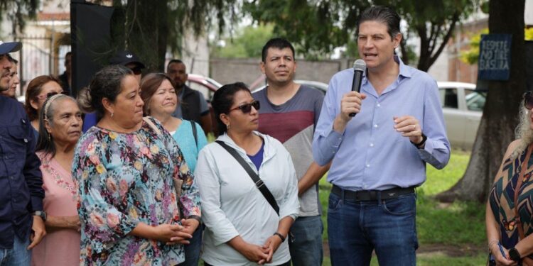 Encabeza Alfonso Martínez Jornada Integral #500 de limpieza y mantenimiento