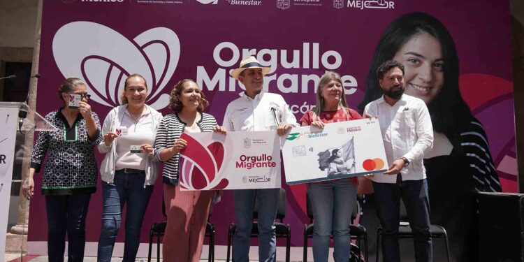 Apoyo directo a familias migrantes, entrega de tarjetas Finabien en Michoacán: Semigrante
