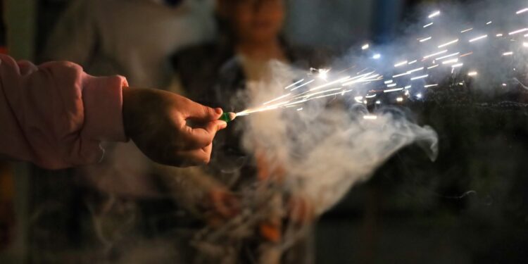 SSM llama a evitar el uso de pirotecnia en las fiestas patrias