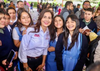 Este año sumarán más de 600 mil tenis entregados: Gabriela Molina