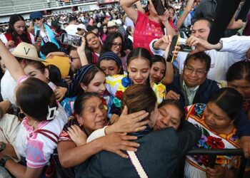 EN MÉXICO, EN 6 AÑOS, SALIERON DE LA POBREZA 13.5 MILLONES DE PERSONAS, UNA NOTICIA QUE CIMBRÓ AL MUNDO: PRESIDENTA CLAUDIA SHEINBAUM