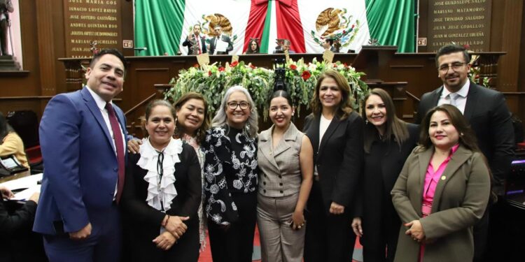 Vocación de servicio regirá el trabajo del GPPRD, remarca Conrado Paz al iniciar Segundo Año Legislativo