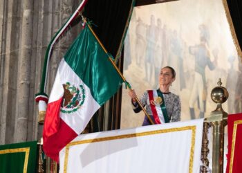 ¡Histórico! Presidenta Claudia Sheinbaum encabeza ceremonia del Grito de Independencia; primera mujer en 215 años