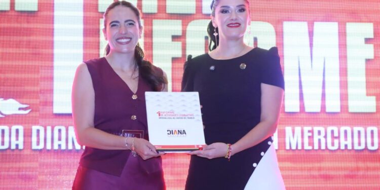 Rinde Diana Mariel Espinoza su Primer Informe de Actividades Legislativas