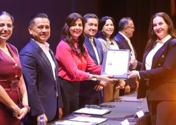 Gabriela Molina llama a sembrar paz y esperanza