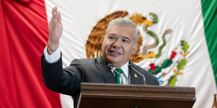 Juan Antonio Magaña de la Mora rinde informe legislativo