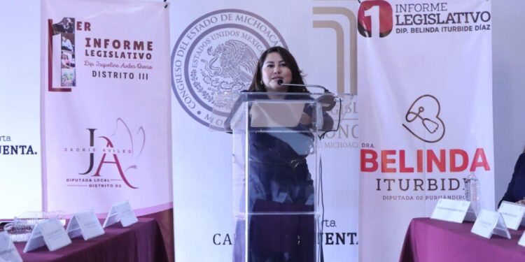 Jaqueline Avilés, al presentar su Primer Informe Legislativo, resalta iniciativas a favor de migrantes