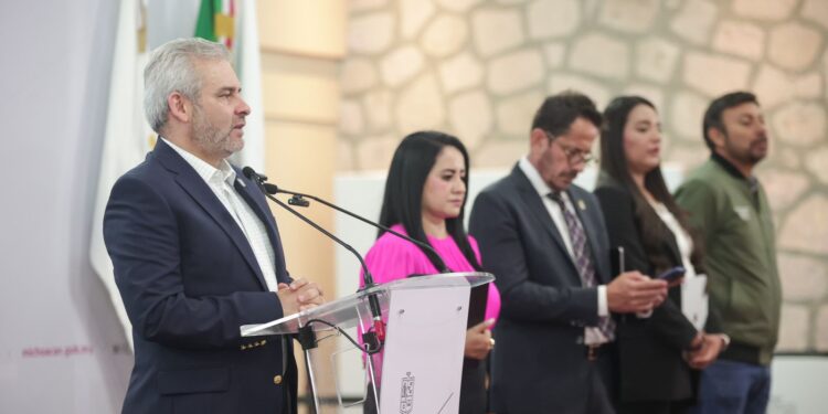 Avanzan en tiempo y forma las obras que realiza el Gobierno estatal en Uruapan: Bedolla