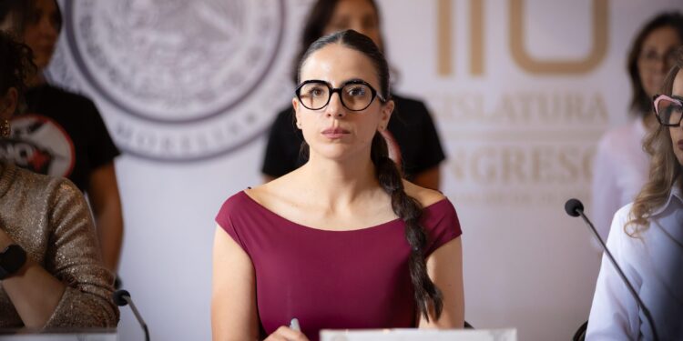 Giulianna Bugarini: Michoacán derriba muros, no más corridas de toros