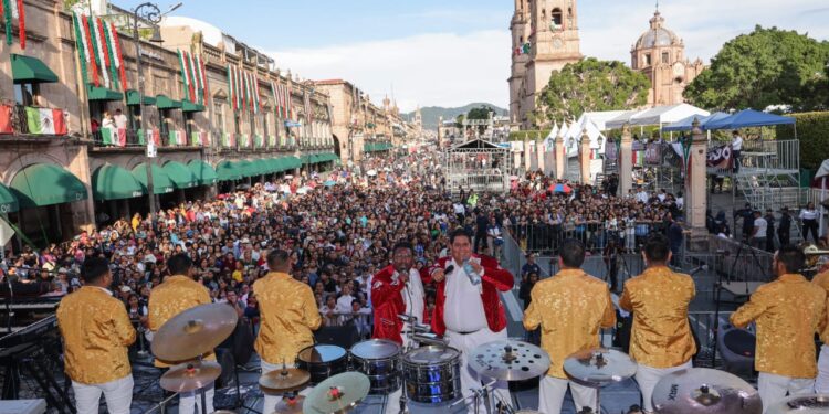 Arranca la fiesta por el aniversario del natalicio de Morelos