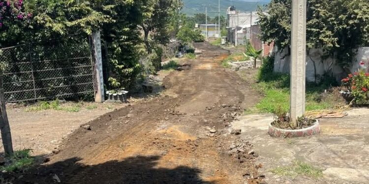 En Los Reyes se mejoran vialidades con obras y acciones constantes: Humberto Jiménez