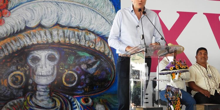 Vamos a seguir apoyando a Capula con todo lo que podamos: Alfonso Martínez Alcázar