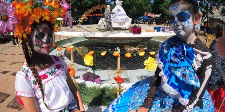 Capula inaugura la 15ª Feria de la Catrina con respaldo estatal, impulso municipal y protagonismo artesanal