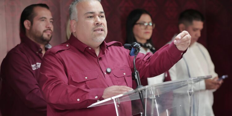 Morena desmiente a Leonel Godoy: teleféricos en Uruapan y Morelia no dejarán deuda