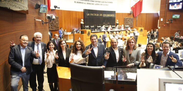 Alfonso Martínez gestiona recursos para Morelia en el Senado