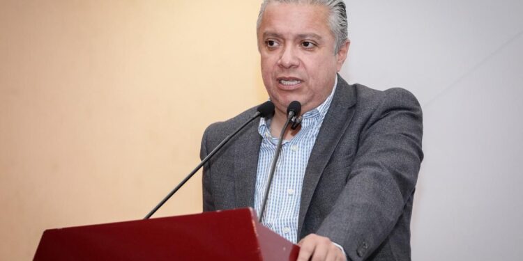 Michoacán, entre los 10 primero estados mejor evaluados en materia de fiscalización: Luis Navarro