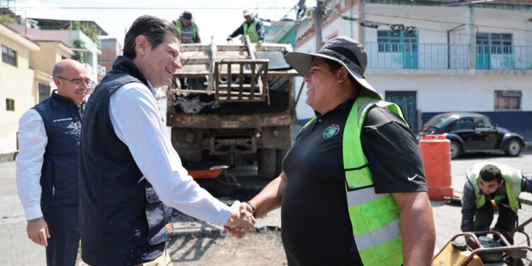 Brigadas de bacheo trabajan de forma permanente: Alfonso Martínez