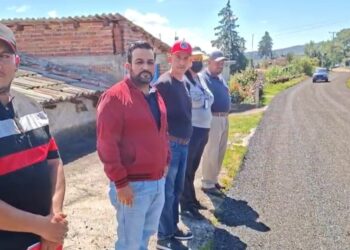 Supervisa Julio César Conejo Alejos avances en obras de infraestructura carretera en Morelos