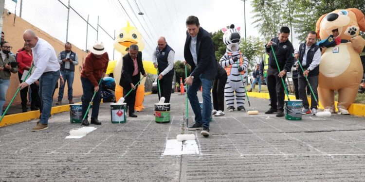 Gobierno de Alfonso Martínez impulsa movilidad peatonal segura