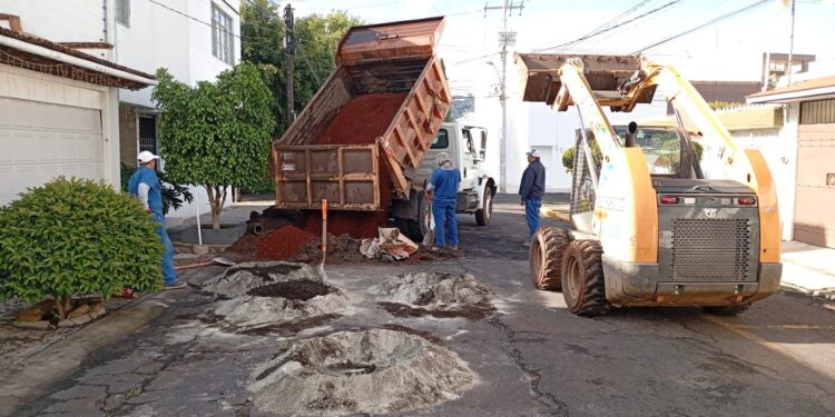 *Ooapas realizó trabajos de reparación en la red de alcantarillado en la colonia Chapultepec Sur *