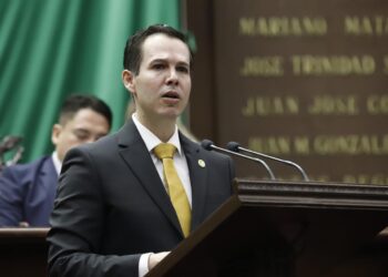 Celebra Alfredo Anaya aprobación de dictamen para promover parques inclusivos en Michoacán