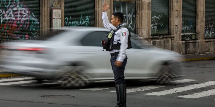Policía Morelia facilitará estacionamiento en el Centro Histórico durante temporada de festivales