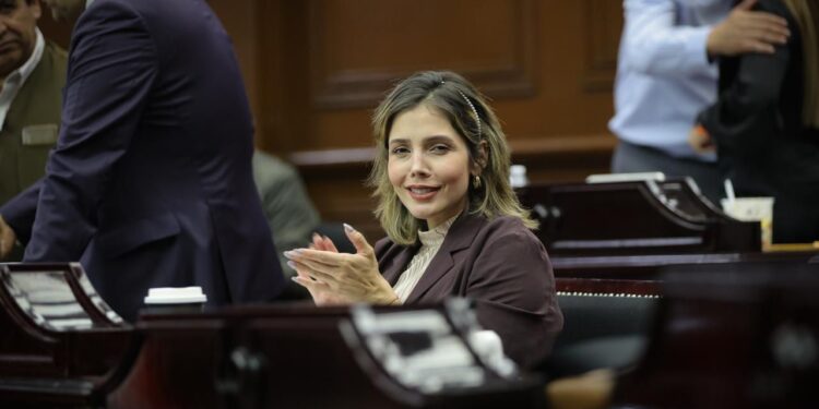 El derecho de acceso a la información está garantizado en Michoacán: Dip. Conrado Paz