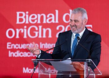 Reconoce Consejo Regulador del Tequila a Bedolla por su apoyo a las Indicaciones Geográficas