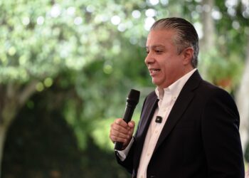 Importante construir un entorno social de legalidad y respeto: Luis Navarro