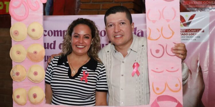 Promueve Vicente Gómez actividades informativas para prevenir el cancer en mujeres