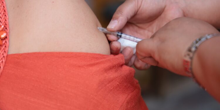 Reitera SSM llamado a protegerse contra el sarampión