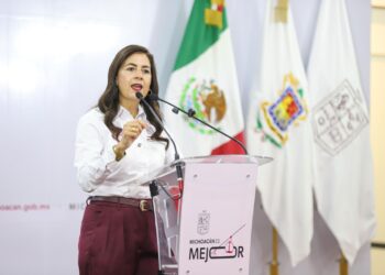 “No se dejen engañar con promesa de plazas automáticas”: Gabriela Molina